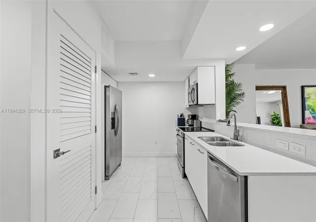 4th image of 1850 Monroe St, Hollywood, FL 33020