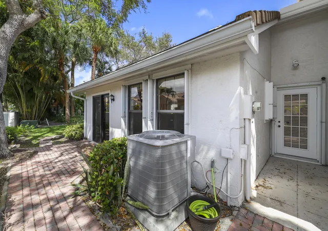 38th image of 461 Coral Cove Dr, Juno Beach, FL 33408 | MLS# B26011051