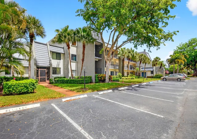 Photo 2 of Condo for sale at 4832 Esedra Ct #103, Greenacres, FL 33467 | MLS# B26011092 | Listing updated on 2026-09-23