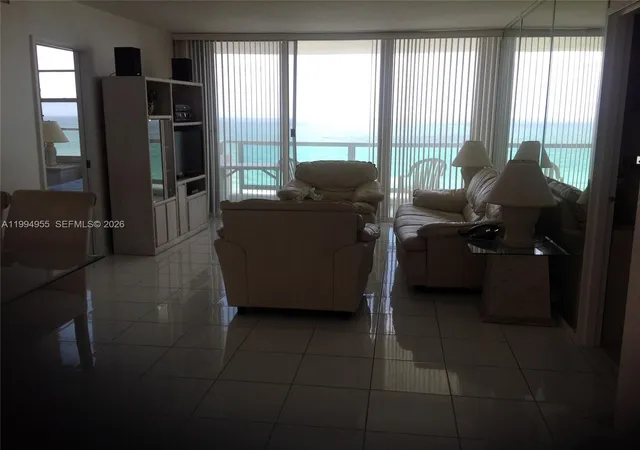 4th image of 5151 Collins Ave #1119, Miami Beach, FL 33140 | MLS# A11994955