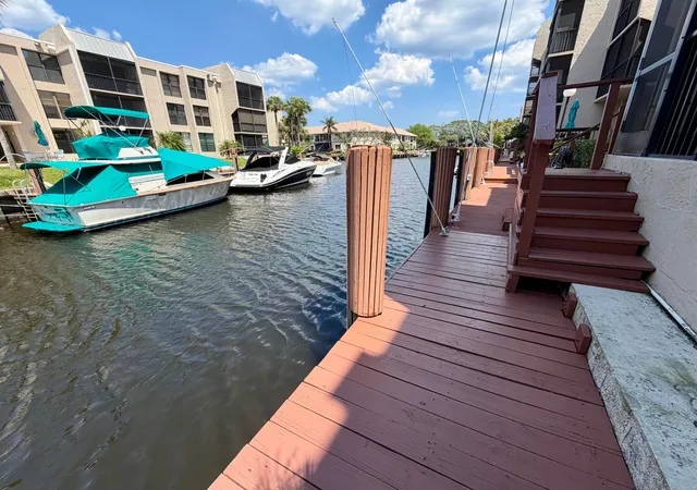 Homes for sale in Boca Raton, FL | 6 Royal Palm Wy #102, Boca Raton, FL 33432 | MLS# B26011106