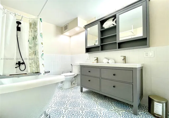 2nd image of 1913 S Ocean Dr #129, Hallandale Beach, FL 33009 | MLS# A11995041
