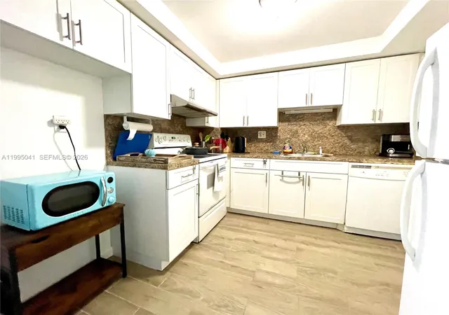 3rd image of 1913 S Ocean Dr #129, Hallandale Beach, FL 33009 | MLS# A11995041
