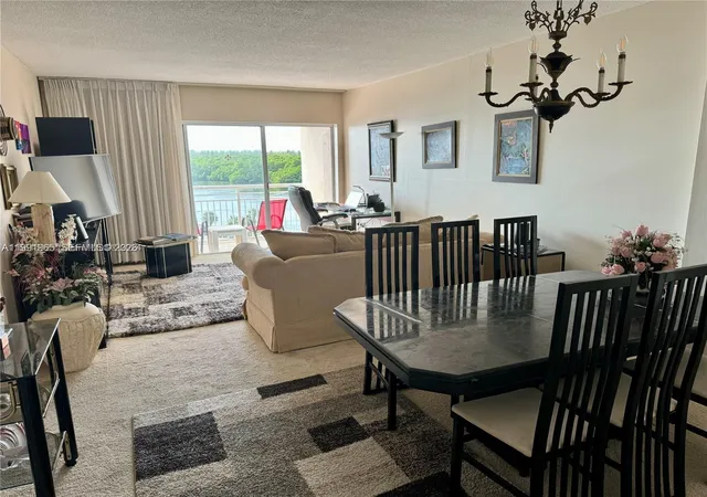 5th image of 400 Kings Point Dr #609, Sunny Isles Beach, FL 33160 | MLS# A11991965