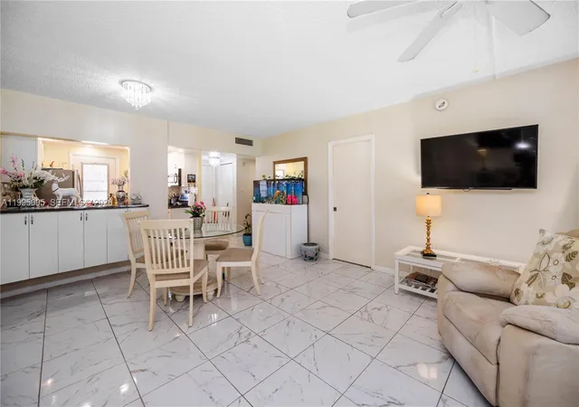 4th image of 2999 Point East Dr #C109, Aventura, FL 33160 | MLS# A11995095
