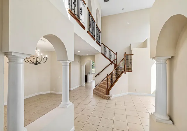 Photo 3 of Single family home for sale at 10509 Vignon Ct, Wellington, FL 33449 | MLS# B26011272 | Listing updated on 2026-09-28