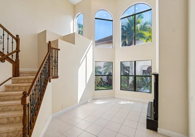 Photo 3 of Single family home for sale at 10509 Vignon Ct, Wellington, FL 33449 | MLS# B26011272 | Listing updated on 2026-09-28