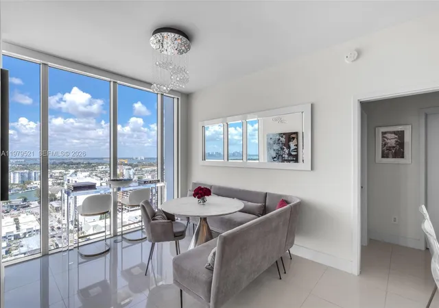 5th image of 6899 Collins Ave #2403, Miami Beach, FL 33141 | MLS# A11979521
