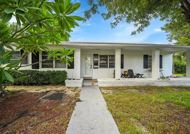 1st image of 1331 S Palmway, Lake Worth Beach, FL 33460 | MLS# B26011504