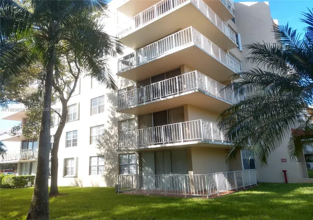 1st image of 13100 Sw 92Nd Ave #A112, Miami, FL 33176 | MLS# A11993858
