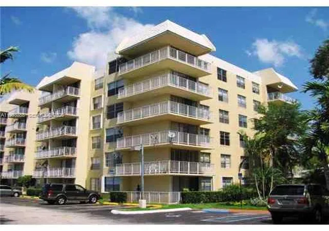 2nd image of 13100 Sw 92Nd Ave #A112, Miami, FL 33176 | MLS# A11993858