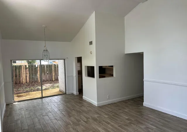 Homes for sale in Plantation, FL | 7275 W Sunrise Blvd #7275l, Plantation, FL 33313 | MLS# B26011563