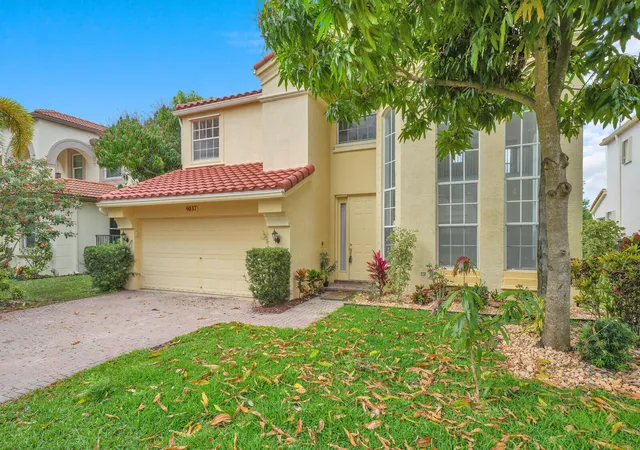 Homes for sale in Wellington, FL | 9037 Alexandra Dr, Wellington, FL 33414 | MLS# B26011624