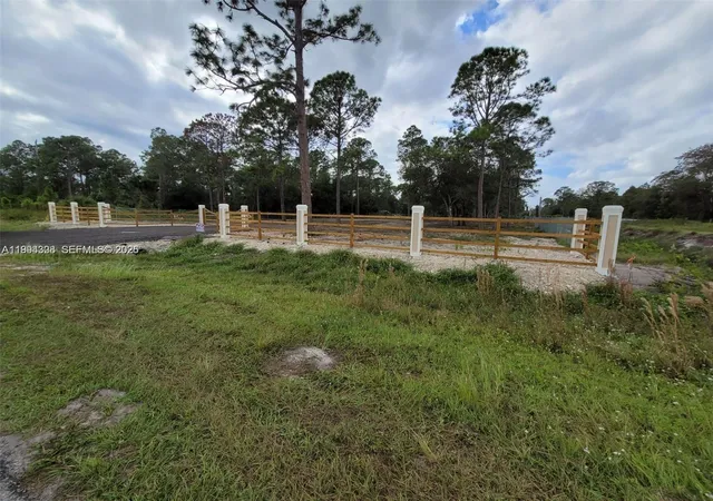 3rd image of 610 S Quebrada St, Clewiston, FL 33440 | MLS# A11994308