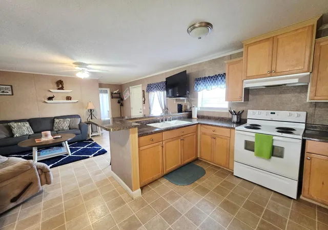 3rd image of 1501 W Lake Dr Dr W, Okeechobee, FL 34974 | MLS# B26011713