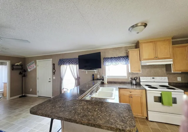 4th image of 1501 W Lake Dr Dr W, Okeechobee, FL 34974 | MLS# B26011713