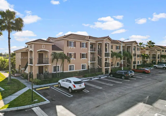 Homes for sale in Cutler Bay, FL | 22441 Sw 88th Pl #2025, Cutler Bay, FL 33190 | MLS# A11995444