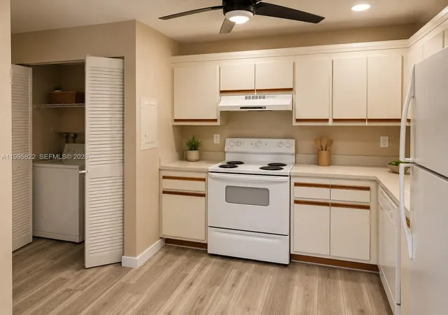 5th image of 3655 Nw 94Th Ave, Sunrise, FL 33351