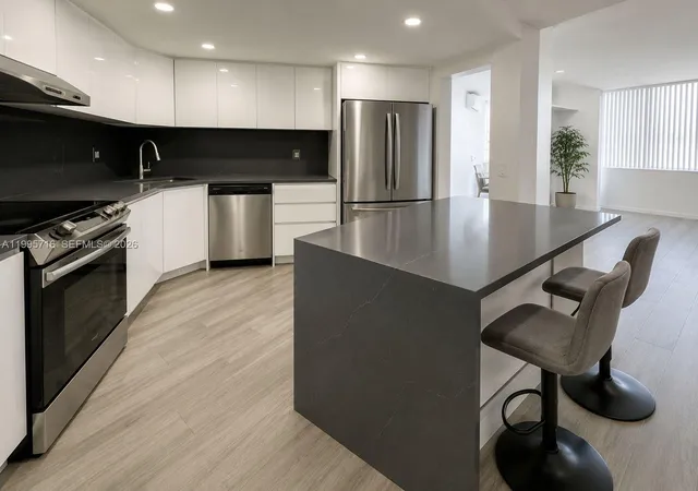 1st image of 2750 Ne 183Rd St #2407, Aventura, FL 33160 | MLS# A11995716