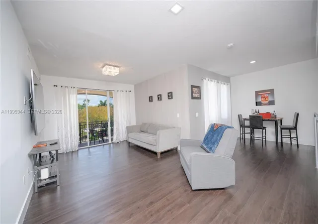 Homes for sale in Doral, FL | 6420 Nw 114Th Ave #1332, Doral, FL 33178 | MLS# A11995944