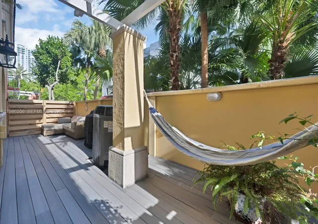 25th image of 18345 Ne 30th Pl #18345, North Miami Beach, FL 33160 | MLS# A11996056