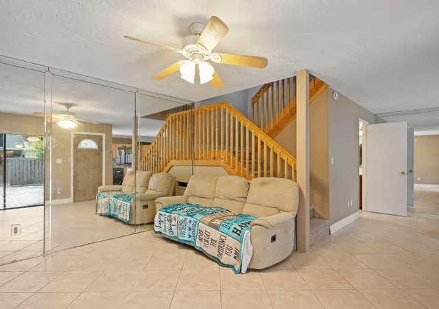 Photo 4 of Townhouse for sale at 620 Commodore Dr, Plantation, FL 33325 | MLS# B26011947 | Listing updated on 2026-09-12