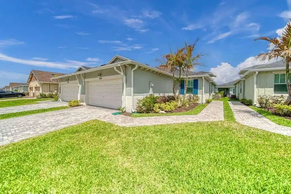 Photo 1 of Sale Pending at 1920 Se Crosswood Way, Port Saint Lucie, FL 34984 | MLS# B26012027 | Listing updated on 2026-10-13
