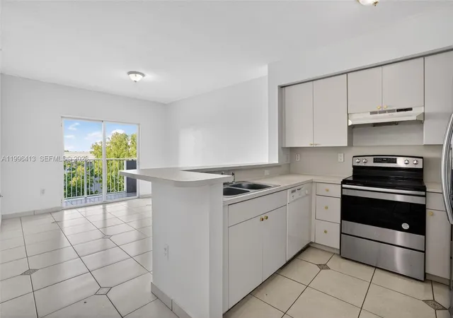 Homes for sale in Cutler Bay, FL | 11060 Sw 196th St #504, Cutler Bay, FL 33157 | MLS# A11996413