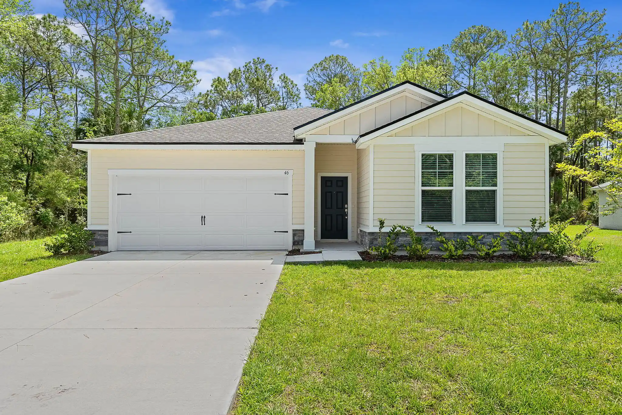 Photo 1 of Single family home for sale at 46 Poplar Dr, Palm Coast, FL 32164 | MLS# B26012202 | Listing updated on 2026-09-23