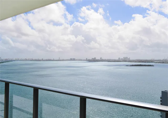 Homes for sale in Miami, FL | 650 Ne 32Nd St #2104, Miami, FL 33137 | MLS# A11993297