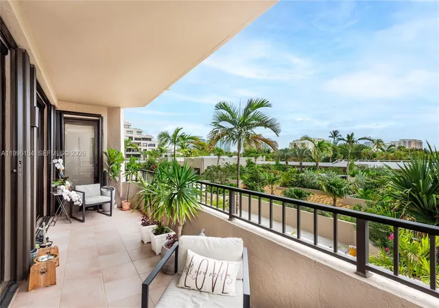 2nd image of 151 Crandon Blvd 241, Key Biscayne, FL 33149