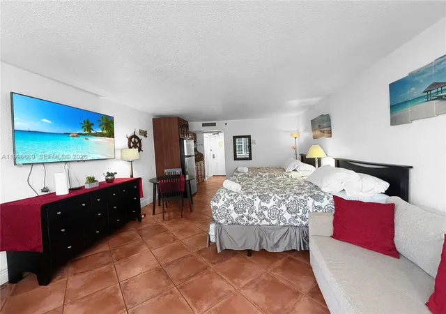 Homes for sale in Sunny Isles Beach, FL | 19201 Collins Ave #623, Sunny Isles Beach, FL 33160 | MLS# A11996609