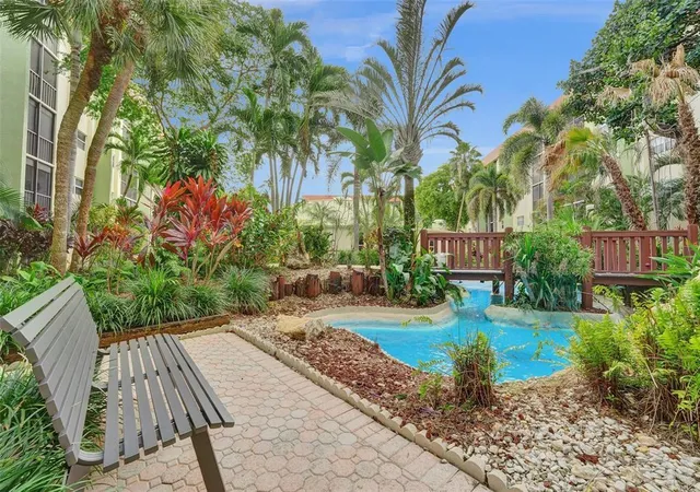 Homes for sale in Fort Lauderdale, FL | 5300 Ne 24Th Ter #218c, Fort Lauderdale, FL 33308 | MLS# B26012319