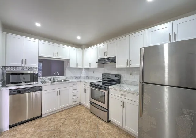 1st image of 1200 Nw 87th Ave #410, Coral Springs, FL 33071 | MLS# A11996559