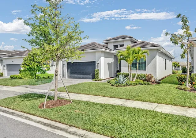 Photo 2 of Single family home for sale at 15647 Merritt Dr, Loxahatchee, FL 33470 | MLS# B26012566 | Listing updated on 2026-09-27