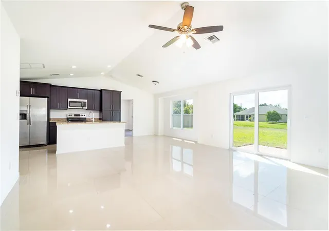 4th image of 986 Sw Romaine Ln, Port Saint Lucie, FL 34953 | MLS# B26012582