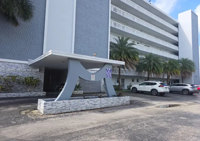 1st image of 320 Ne 12th Ave #703, Hallandale Beach, FL 33009 | MLS# A11997155