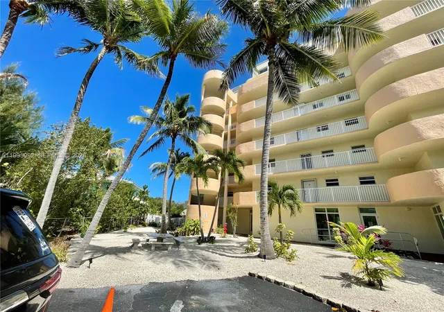 37th image of 200 Wrenn 502 #502, Plantation Key, FL 33070 | MLS# A11995992