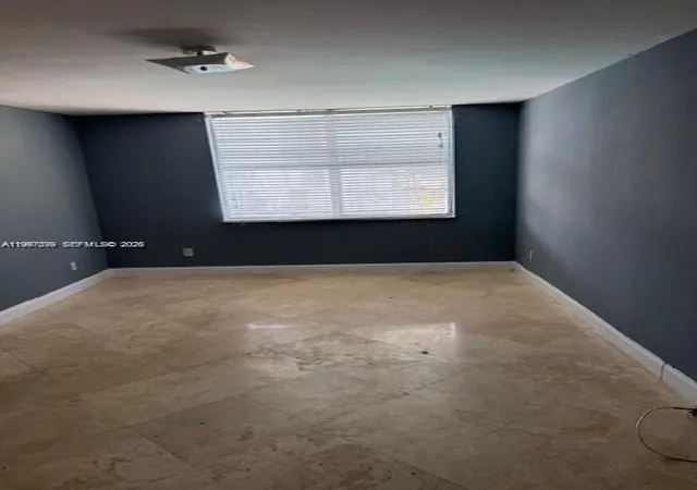 4th image of 488 Nw 165Th St Rd #B408, Miami, FL 33169 | MLS# A11997379