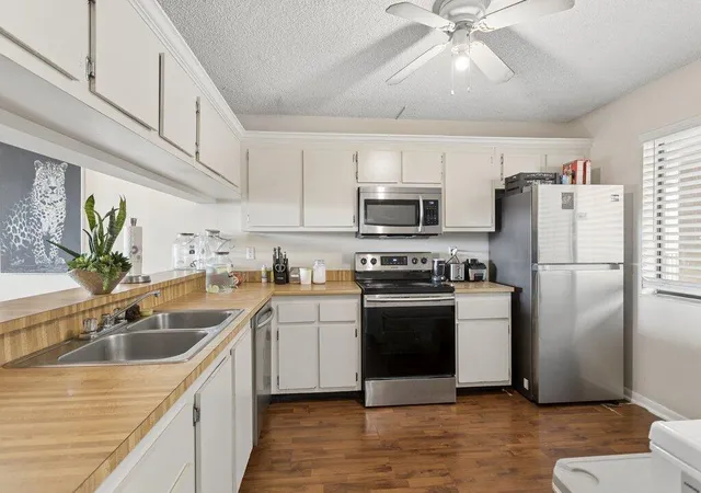 Homes for sale in North Lauderdale, FL | 8030 Hampton Blvd #404, North Lauderdale, FL 33068 | MLS# B26012854