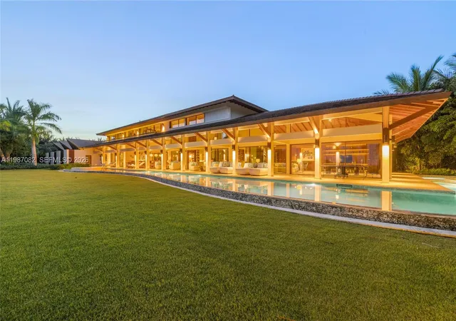 1st image of Las Palmas 21 A Las Palmas 21 A Casa De Campo, Ln #Romana, Dominic, Avon Park, FL 33825 | MLS# A11987082