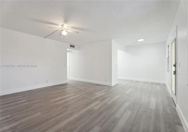 5th image of 1301 Sw 134Th Wy #213B, Pembroke Pines, FL 33027 | MLS# A11997550