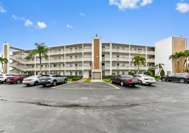Homes for sale in Boca Raton, FL | 1034 Rexford B, Boca Raton, FL 33434 | MLS# B26012959