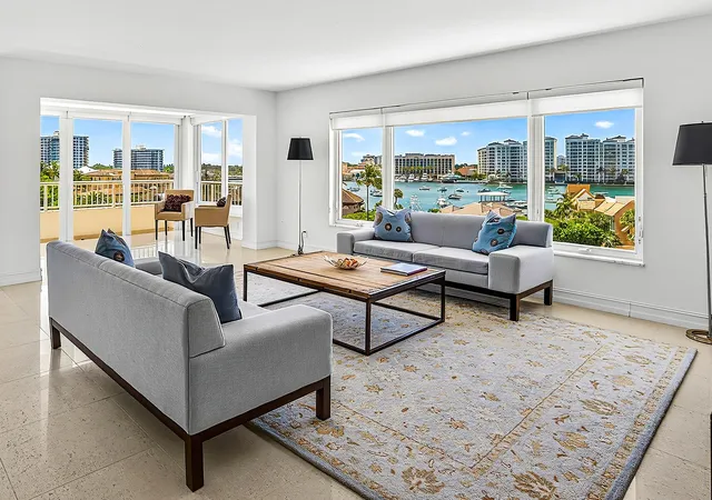 Photo 3 of Condo for sale at 600 S Ocean Blvd #504, Boca Raton, FL 33432 | MLS# B26013008 | Listing updated on 2026-10-08