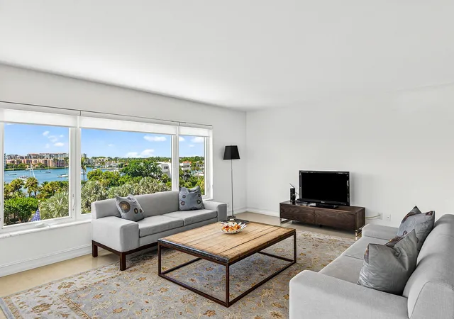 Photo 4 of Condo for sale at 600 S Ocean Blvd #504, Boca Raton, FL 33432 | MLS# B26013008 | Listing updated on 2026-10-08