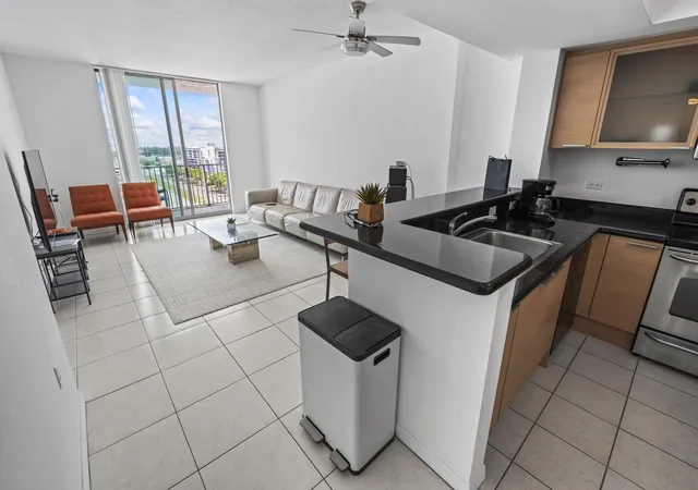 Photo 3 of Condo for sale at 140 S Dixie Hwy #905, Hollywood, FL 33020 | MLS# B26013028 | Listing updated on 2026-09-23