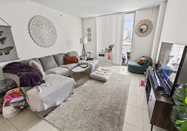 Photo 2 of Condo for sale at 140 S Dixie Hwy #823, Hollywood, FL 33020 | MLS# B26013032 | Listing updated on 2026-09-23