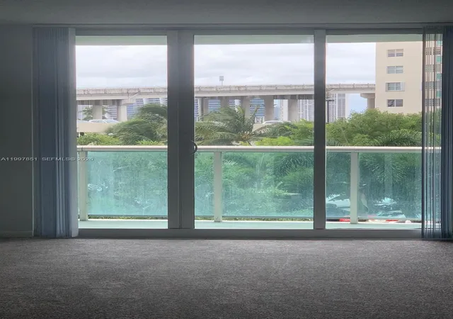 5th image of 19380 Collins Ave #319, Sunny Isles Beach, FL 33160 | MLS# A11997851