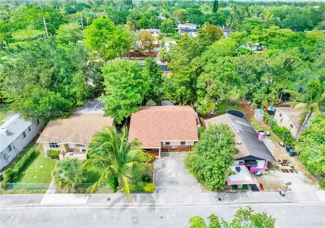 46th image of 6133 Sw 62nd Ter, South Miami, FL 33143 | MLS# A11996195