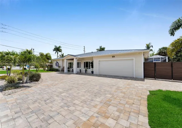 Homes for sale in Fort Myers, FL | 1574 Ricardo, Fort Myers, FL 33901 | MLS# A11997861